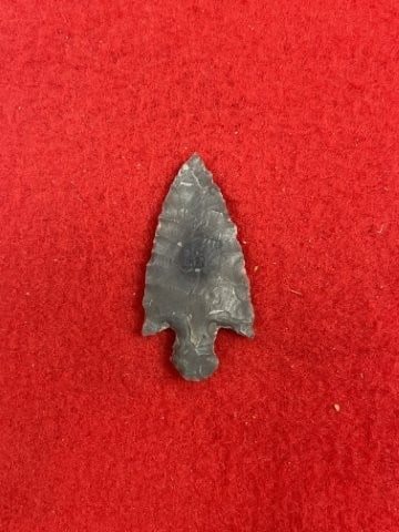Arrow Point Indian Artifact Arrowhead - 2