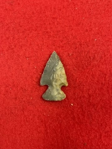 Arrow Point Indian Artifact Arrowhead - 2
