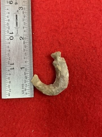 Flint Hook Indian Artifact Arrowhead: KEY WORDS: INDIAN ARTIFACT ARTIFACTS ARROWHEAD ARROWHEADS NATIVE AMERICAN MISSISSIPPIAN QUAPAW CADDO POTTERY COINS MORGAN DOLLAR PEACE DOLLAR SILVER COINS. All coins have been Sigma tested for authent