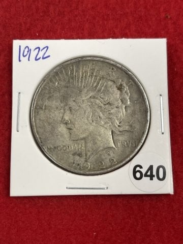 1922 Peace Silver Dollar Coin: KEY WORDS: INDIAN ARTIFACT ARTIFACTS ARROWHEAD ARROWHEADS NATIVE AMERICAN MISSISSIPPIAN QUAPAW CADDO POTTERY COINS MORGAN DOLLAR PEACE DOLLAR SILVER COINS. All coins have been Sigma tested for authent