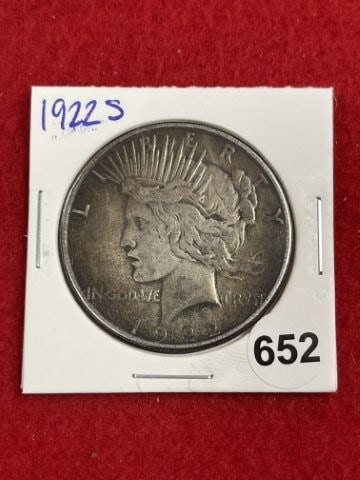 1922 S Peace Silver Dollar Coin: KEY WORDS: INDIAN ARTIFACT ARTIFACTS ARROWHEAD ARROWHEADS NATIVE AMERICAN MISSISSIPPIAN QUAPAW CADDO POTTERY COINS MORGAN DOLLAR PEACE DOLLAR SILVER COINS. All coins have been Sigma tested for authent