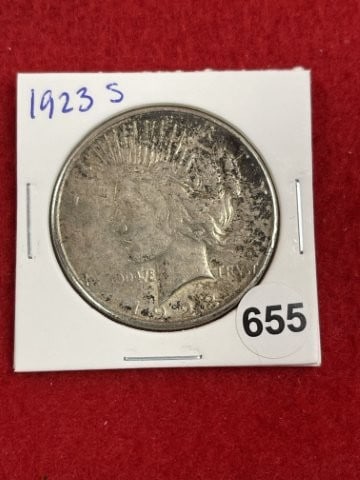 1923 S Peace Silver Dollar Coin: KEY WORDS: INDIAN ARTIFACT ARTIFACTS ARROWHEAD ARROWHEADS NATIVE AMERICAN MISSISSIPPIAN QUAPAW CADDO POTTERY COINS MORGAN DOLLAR PEACE DOLLAR SILVER COINS. All coins have been Sigma tested for authent