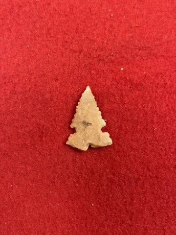 Arrow Point Indian Artifact Arrowhead - 2