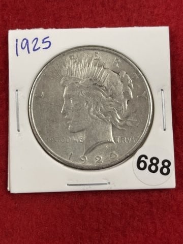 1925 Peace Silver Dollar Coin: KEY WORDS: INDIAN ARTIFACT ARTIFACTS ARROWHEAD ARROWHEADS NATIVE AMERICAN MISSISSIPPIAN QUAPAW CADDO POTTERY COINS MORGAN DOLLAR PEACE DOLLAR SILVER COINS. All coins have been Sigma tested for authent