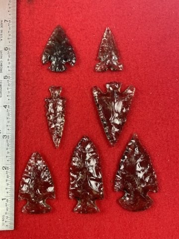 Group of Glass Arrow Points Indian Artifact Arrowhead: KEY WORDS: INDIAN ARTIFACT ARTIFACTS ARROWHEAD ARROWHEADS NATIVE AMERICAN MISSISSIPPIAN QUAPAW CADDO POTTERY COINS MORGAN DOLLAR PEACE DOLLAR SILVER COINS. All coins have been Sigma tested for