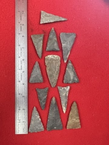 Group of Triangle Points Indian Artifact Arrowhead: KEY WORDS: INDIAN ARTIFACT ARTIFACTS ARROWHEAD ARROWHEADS NATIVE AMERICAN MISSISSIPPIAN QUAPAW CADDO POTTERY COINS MORGAN DOLLAR PEACE DOLLAR SILVER COINS. All coins have been Sigma tested for