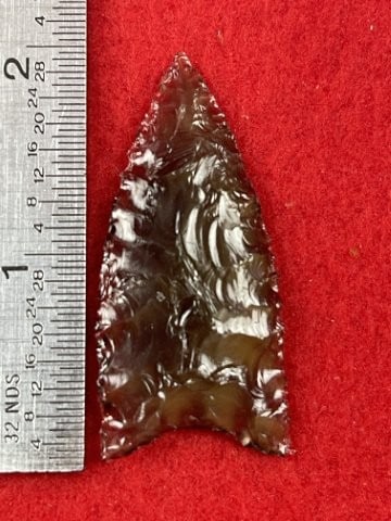 Glass Arrow Point: KEY WORDS: INDIAN ARTIFACT ARTIFACTS ARROWHEAD ARROWHEADS NATIVE AMERICAN MISSISSIPPIAN QUAPAW CADDO POTTERY COINS MORGAN DOLLAR PEACE DOLLAR SILVER COINS. All coins have been Sigma tested for