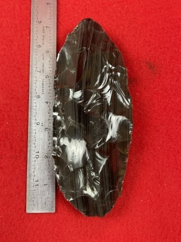 Obsidian Chipped Blade Indian Artifact Arrowhead: KEY WORDS: INDIAN ARTIFACT ARTIFACTS ARROWHEAD ARROWHEADS NATIVE AMERICAN MISSISSIPPIAN QUAPAW CADDO POTTERY COINS MORGAN DOLLAR PEACE DOLLAR SILVER COINS. All coins have been Sigma tested for authent