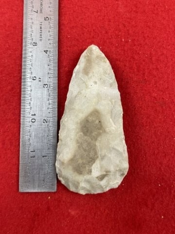 Chipped Blade Indian Artifact Arrowhead (1 of 3)