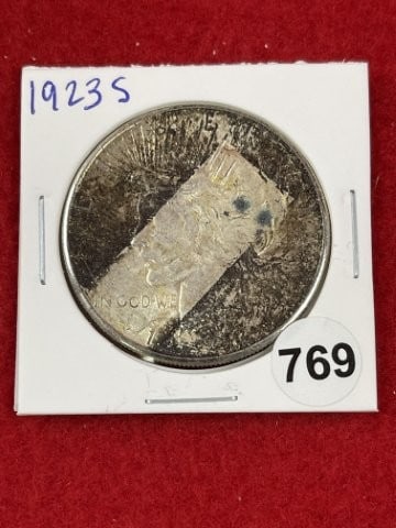 1923 S Peace Silver Dollar Coin: KEY WORDS: INDIAN ARTIFACT ARTIFACTS ARROWHEAD ARROWHEADS NATIVE AMERICAN MISSISSIPPIAN QUAPAW CADDO POTTERY COINS MORGAN DOLLAR PEACE DOLLAR SILVER COINS. All coins have been Sigma tested for authent