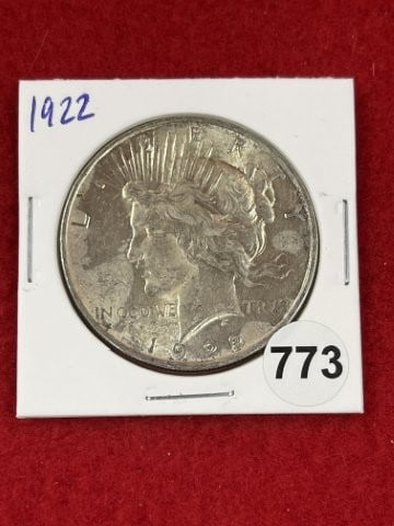 1922 Peace Silver Dollar Coin: KEY WORDS: INDIAN ARTIFACT ARTIFACTS ARROWHEAD ARROWHEADS NATIVE AMERICAN MISSISSIPPIAN QUAPAW CADDO POTTERY COINS MORGAN DOLLAR PEACE DOLLAR SILVER COINS. All coins have been Sigma tested for authent