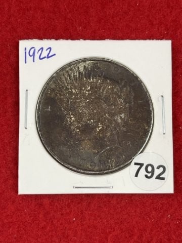 1922 Peace Silver Dollar Coin: KEY WORDS: INDIAN ARTIFACT ARTIFACTS ARROWHEAD ARROWHEADS NATIVE AMERICAN MISSISSIPPIAN QUAPAW CADDO POTTERY COINS MORGAN DOLLAR PEACE DOLLAR SILVER COINS. All coins have been Sigma tested for