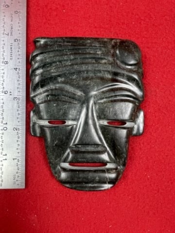 Tumi Stone Mask Indian Artifact Arrowhead (1 of 4)