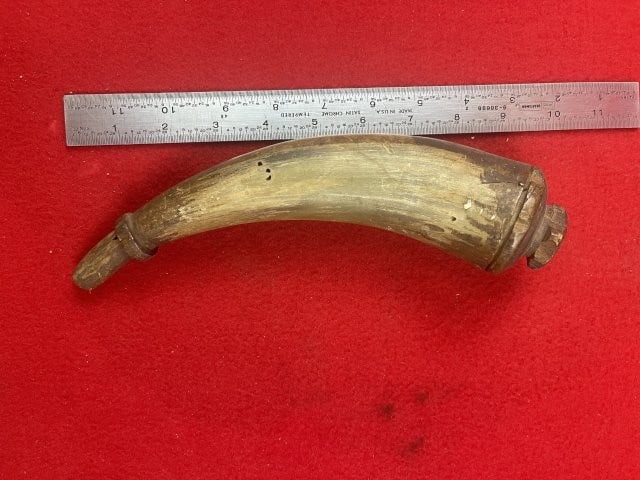 Powder Horn Indian Artifact Arrowhead: KEY WORDS: INDIAN ARTIFACT ARTIFACTS ARROWHEAD ARROWHEADS NATIVE AMERICAN MISSISSIPPIAN QUAPAW CADDO POTTERY COINS MORGAN DOLLAR PEACE DOLLAR SILVER COINS. All coins have been Sigma tested for authent