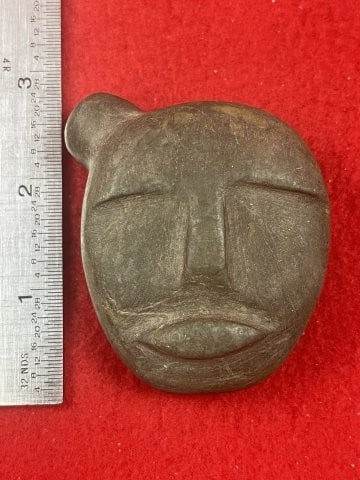 Human Face Effigy Indian Artifact Arrowhead: KEY WORDS: INDIAN ARTIFACT ARTIFACTS ARROWHEAD ARROWHEADS NATIVE AMERICAN MISSISSIPPIAN QUAPAW CADDO POTTERY COINS MORGAN DOLLAR PEACE DOLLAR SILVER COINS. All coins have been Sigma tested for