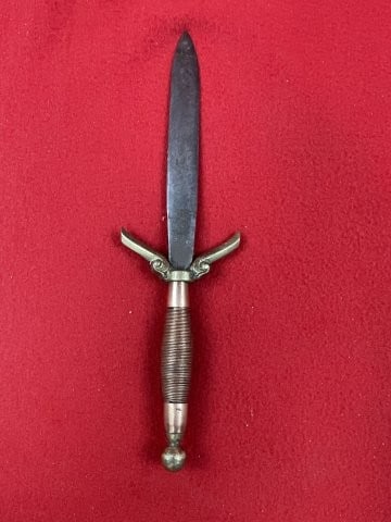 Large Dagger Indian Artifact Arrowhead - 2