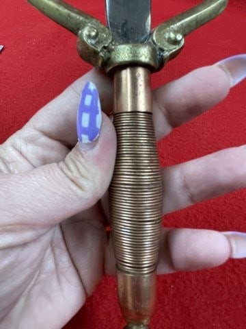 Large Dagger Indian Artifact Arrowhead - 6