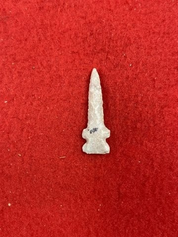 Arrow Point Indian Artifact Arrowhead - 2