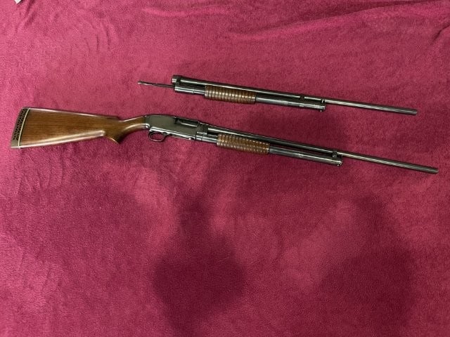 Winchester Model 12 28 Gauge 2 & 7/8" CYL Serial #7486xx beautiful condition with extra Barrell (1 of 17)