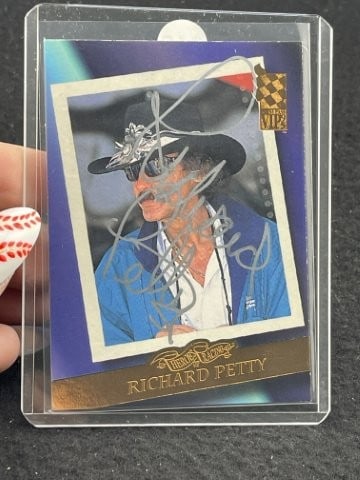 Richard Petty Hand Signed Authentic Autograph (1 of 2)