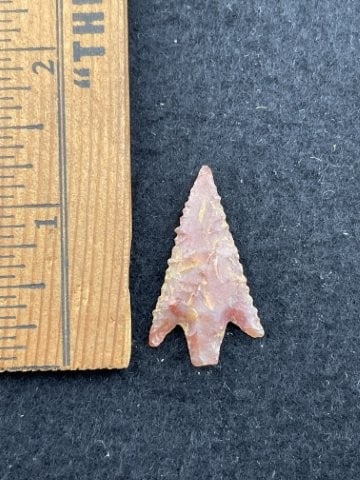 Gem Quality Arrow Point (1 of 4)