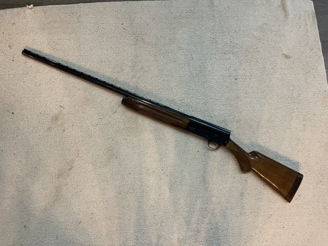 Browning Belgium A5 Vent Rib Magnum 12 Gauge Made in Japan Gun (1 of 15)