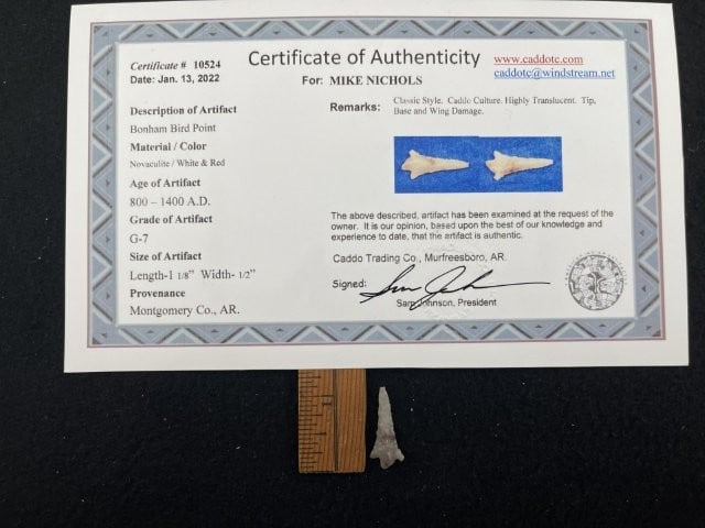 Bonham Bird Point with Sam Johnson COA from Montgomery County, AR Indian Artifact Arrowhead: KEY WORDS: INDIAN ARTIFACT ARTIFACTS ARROWHEAD ARROWHEADS NATIVE AMERICAN MISSISSIPPIAN QUAPAW CADDO POTTERY COINS MORGAN DOLLAR PEACE DOLLAR SILVER COINS. All coins have been Sigma tested for authent