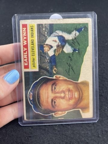 Topps Early Wynn Baseball Card (1 of 2)