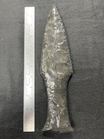 Large Obsidian Spear Point Indian Artifact Arrowhead: KEY WORDS: INDIAN ARTIFACT ARTIFACTS ARROWHEAD ARROWHEADS NATIVE AMERICAN MISSISSIPPIAN QUAPAW CADDO POTTERY COINS MORGAN DOLLAR PEACE DOLLAR SILVER COINS. All coins have been Sigma tested for authent