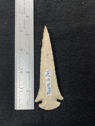 Dovetail Indian Artifact Arrowhead: KEY WORDS: INDIAN ARTIFACT ARTIFACTS ARROWHEAD ARROWHEADS NATIVE AMERICAN MISSISSIPPIAN QUAPAW CADDO POTTERY COINS MORGAN DOLLAR PEACE DOLLAR SILVER COINS. All coins have been Sigma tested for