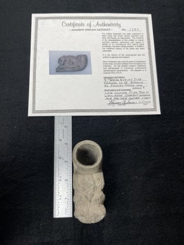 Bear Effigy Pipe with Byron Anderson COA from Stafford County, Virginia ex - Stanley Myers (1 of 10)