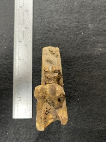 Human Effigy Stone Pipe Indian Artifact Arrowhead: KEY WORDS: INDIAN ARTIFACT ARTIFACTS ARROWHEAD ARROWHEADS NATIVE AMERICAN MISSISSIPPIAN QUAPAW CADDO POTTERY COINS MORGAN DOLLAR PEACE DOLLAR SILVER COINS. All coins have been Sigma tested for authent