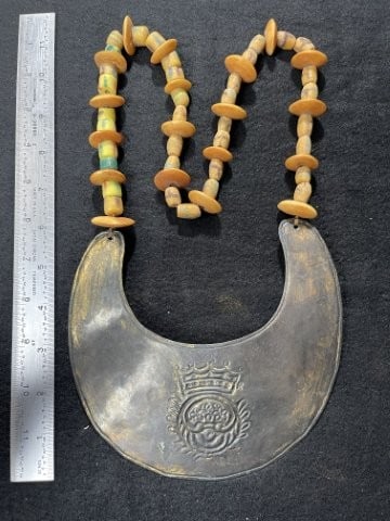 Hudson Bay Style Pendant with Trade Bead Necklace Indian Artifact Arrowhead (1 of 5)