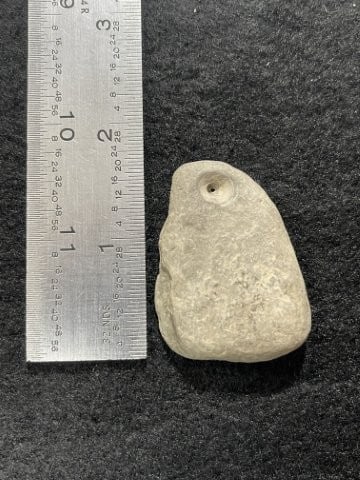 Stone Pendant Indian Artifact Arrowhead: KEY WORDS: INDIAN ARTIFACT ARTIFACTS ARROWHEAD ARROWHEADS NATIVE AMERICAN MISSISSIPPIAN QUAPAW CADDO POTTERY COINS MORGAN DOLLAR PEACE DOLLAR SILVER COINS. All coins have been Sigma tested for