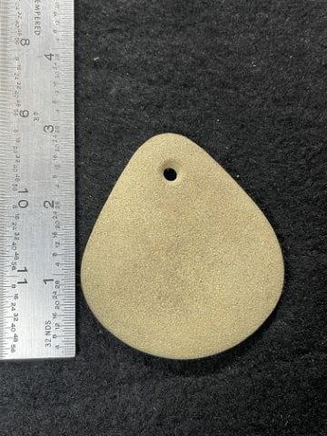 Stone Pendant Indian Artifact Arrowhead: KEY WORDS: INDIAN ARTIFACT ARTIFACTS ARROWHEAD ARROWHEADS NATIVE AMERICAN MISSISSIPPIAN QUAPAW CADDO POTTERY COINS MORGAN DOLLAR PEACE DOLLAR SILVER COINS. All coins have been Sigma tested for