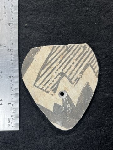 Anastazi Pendant Indian Artifact Arrowhead: KEY WORDS: INDIAN ARTIFACT ARTIFACTS ARROWHEAD ARROWHEADS NATIVE AMERICAN MISSISSIPPIAN QUAPAW CADDO POTTERY COINS MORGAN DOLLAR PEACE DOLLAR SILVER COINS. All coins have been Sigma tested for