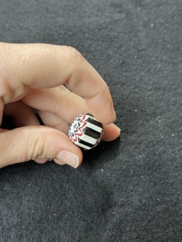 Chevron Bead: KEY WORDS: INDIAN ARTIFACT ARTIFACTS ARROWHEAD ARROWHEADS NATIVE AMERICAN MISSISSIPPIAN QUAPAW CADDO POTTERY COINS MORGAN DOLLAR PEACE DOLLAR SILVER COINS. All coins have been Sigma tested for