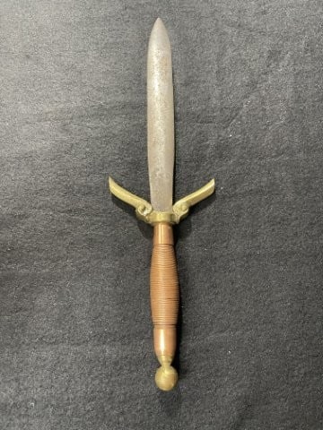 Large Dagger Indian Artifact Arrowhead - 2