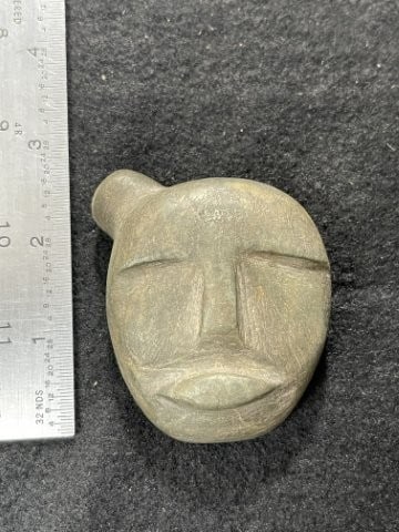 Stone Face Effigy Indian Artifact Arrowhead: KEY WORDS: INDIAN ARTIFACT ARTIFACTS ARROWHEAD ARROWHEADS NATIVE AMERICAN MISSISSIPPIAN QUAPAW CADDO POTTERY COINS MORGAN DOLLAR PEACE DOLLAR SILVER COINS. All coins have been Sigma tested for
