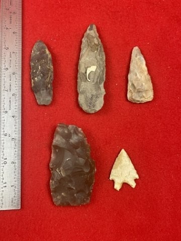 Group of Arrow Points Indian Artifact Arrowhead (1 of 6)