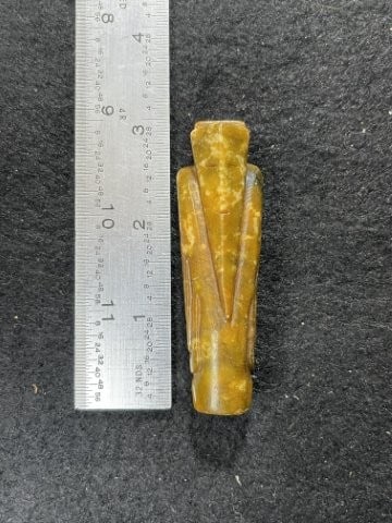 Chinese Jade Hengshan Figurine: KEY WORDS: INDIAN ARTIFACT ARTIFACTS ARROWHEAD ARROWHEADS NATIVE AMERICAN MISSISSIPPIAN QUAPAW CADDO POTTERY COINS MORGAN DOLLAR PEACE DOLLAR SILVER COINS. All coins have been Sigma tested for authent