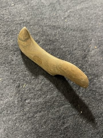 Birdstone Indian Artifact Arrowhead: KEY WORDS: INDIAN ARTIFACT ARTIFACTS ARROWHEAD ARROWHEADS NATIVE AMERICAN MISSISSIPPIAN QUAPAW CADDO POTTERY COINS MORGAN DOLLAR PEACE DOLLAR SILVER COINS. All coins have been Sigma tested for