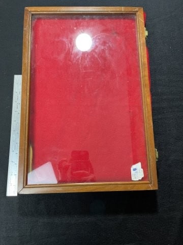 Very Nice Wooden Frame: KEY WORDS: INDIAN ARTIFACT ARTIFACTS ARROWHEAD ARROWHEADS NATIVE AMERICAN MISSISSIPPIAN QUAPAW CADDO POTTERY COINS MORGAN DOLLAR PEACE DOLLAR SILVER COINS. All coins have been Sigma tested for authent