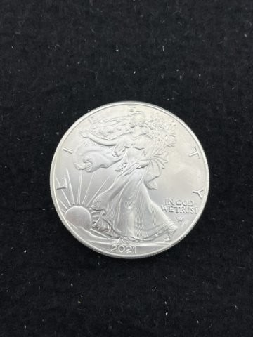 1 Ounce .999 Fine Silver Round Coin: KEY WORDS: INDIAN ARTIFACT ARTIFACTS ARROWHEAD ARROWHEADS NATIVE AMERICAN MISSISSIPPIAN QUAPAW CADDO POTTERY COINS MORGAN DOLLAR PEACE DOLLAR SILVER COINS. All coins have been Sigma tested for authent