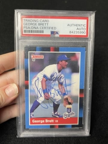 George Brett Hand Signed Authentic Autograph: KEY WORDS: INDIAN ARTIFACT ARTIFACTS ARROWHEAD ARROWHEADS NATIVE AMERICAN MISSISSIPPIAN QUAPAW CADDO POTTERY COINS MORGAN DOLLAR PEACE DOLLAR SILVER COINS. All coins have been Sigma tested for authent
