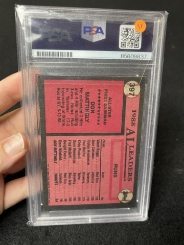Don Mattingly Hand Signed Authentic Autograph - 2