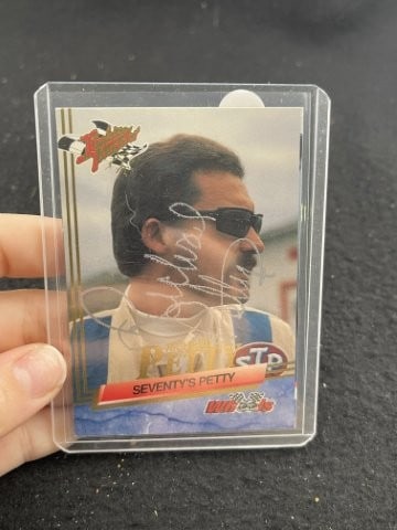 Richard Petty Hand Signed Authentic Autograph: KEY WORDS: INDIAN ARTIFACT ARTIFACTS ARROWHEAD ARROWHEADS NATIVE AMERICAN MISSISSIPPIAN QUAPAW CADDO POTTERY COINS MORGAN DOLLAR PEACE DOLLAR SILVER COINS. All coins have been Sigma tested for