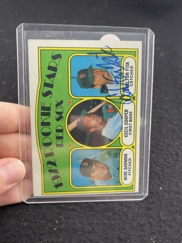 Carlton Fisk Hand Signed Authentic Autograph: KEY WORDS: INDIAN ARTIFACT ARTIFACTS ARROWHEAD ARROWHEADS NATIVE AMERICAN MISSISSIPPIAN QUAPAW CADDO POTTERY COINS MORGAN DOLLAR PEACE DOLLAR SILVER COINS. All coins have been Sigma tested for authent