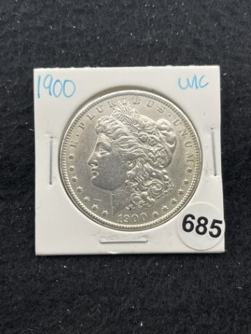 1900 UNC Morgan Silver Dollar Coin (1 of 2)