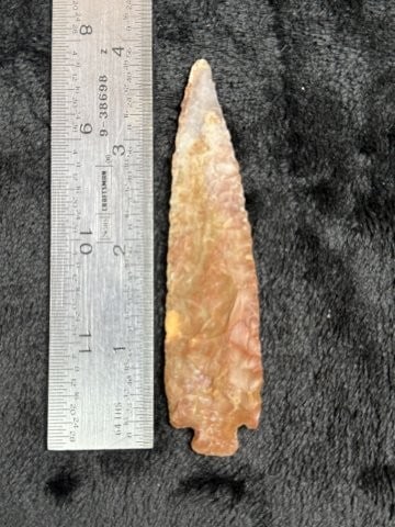 Hardin Indian Artifact Arrowhead: KEY WORDS: INDIAN ARTIFACT ARTIFACTS ARROWHEAD ARROWHEADS NATIVE AMERICAN MISSISSIPPIAN QUAPAW CADDO POTTERY COINS MORGAN DOLLAR PEACE DOLLAR SILVER COINS. All coins have been Sigma tested for